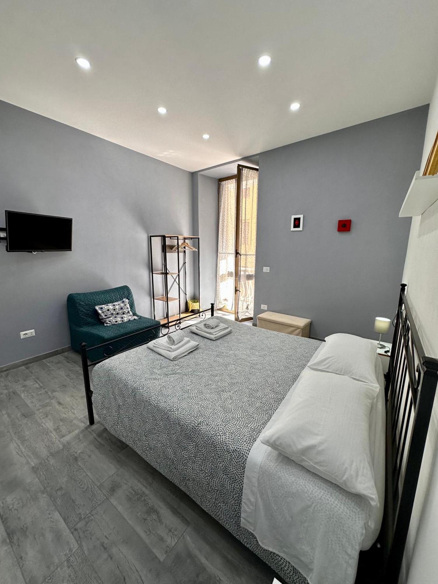 B&B I Tre Santi Napels Buitenkant foto