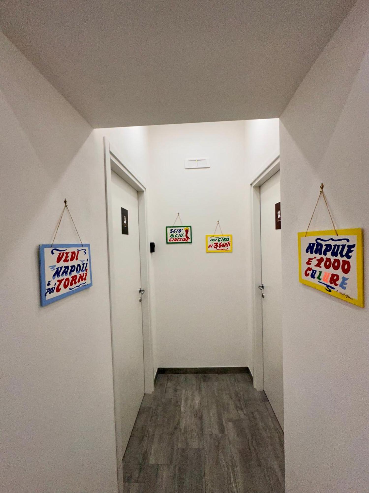 B&B I Tre Santi Napels Buitenkant foto